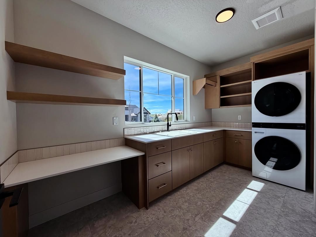 Laundry room with folding table